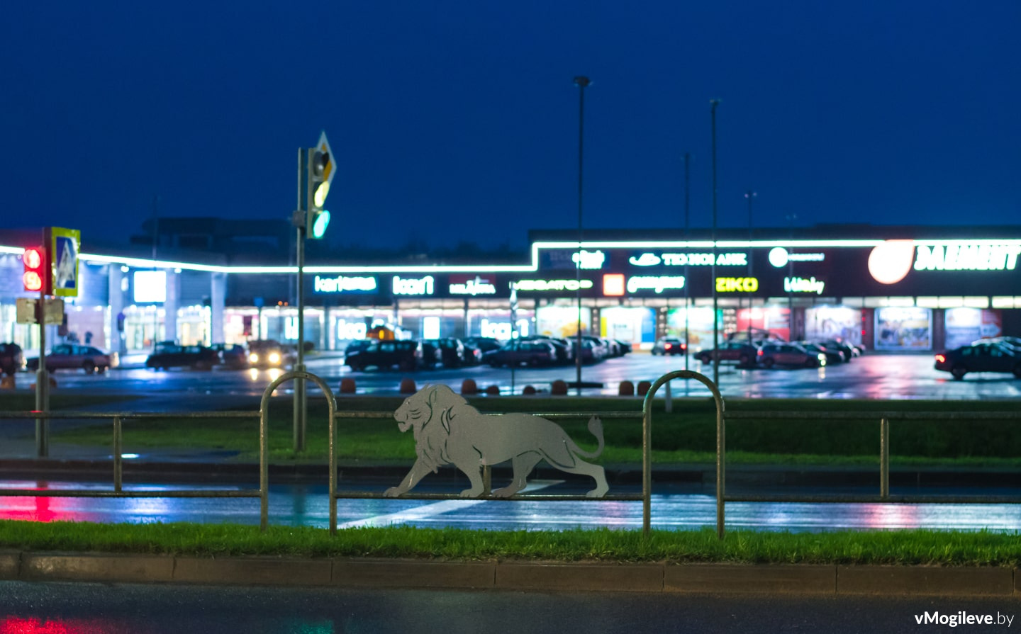 Новые могилевские львы на Минском шоссе