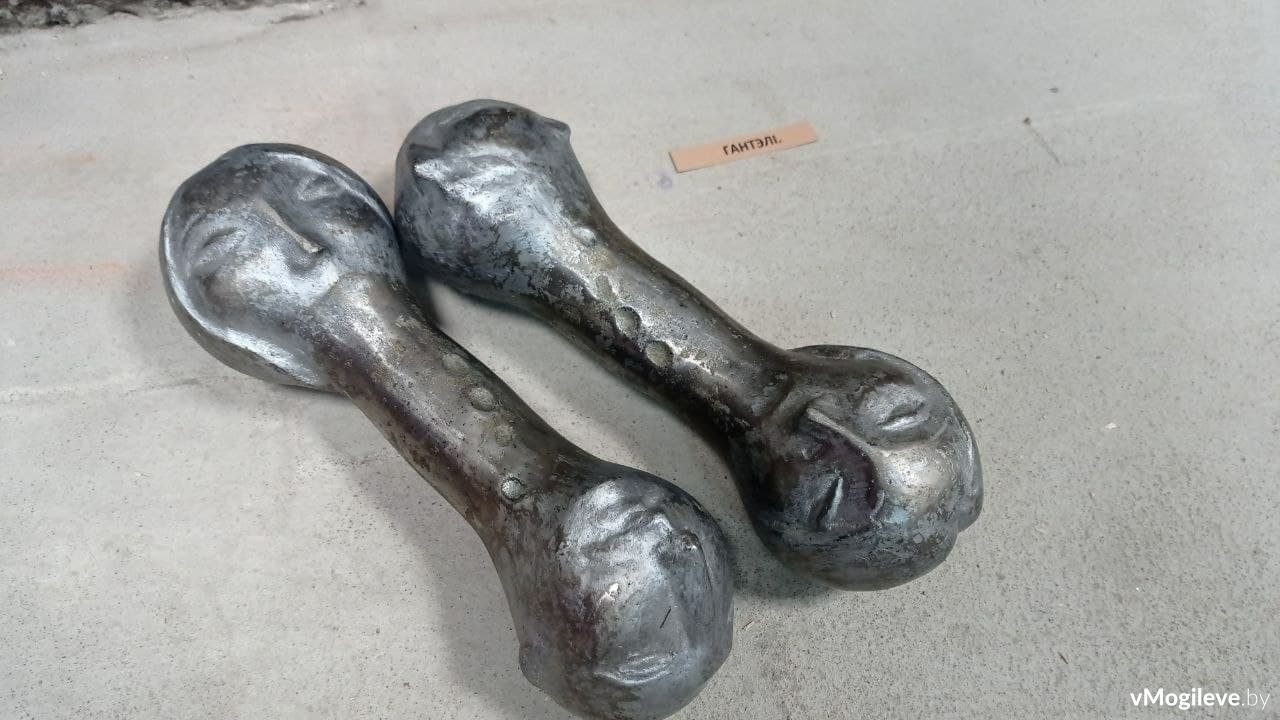 Скульптура «Гантэли» Андрей Воробьев, Могилев