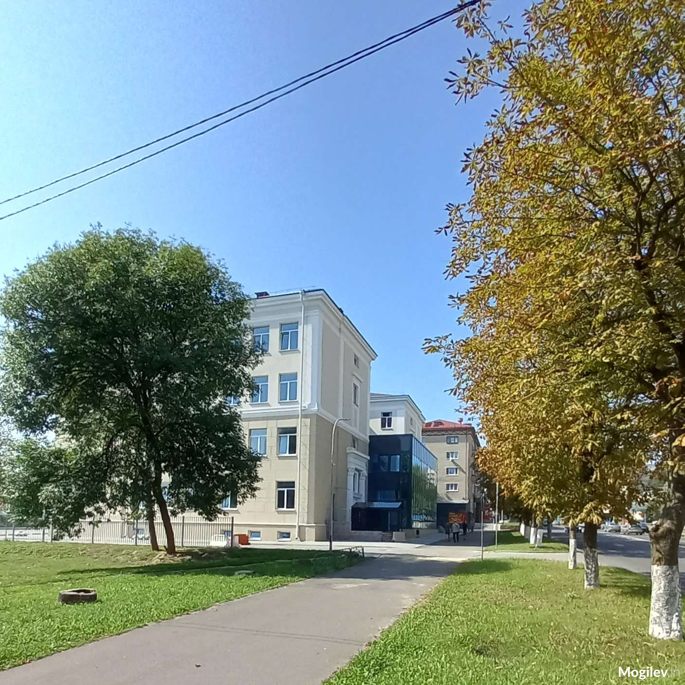 Здание бывшей средней школы № 10 Могилева долго пустовало.