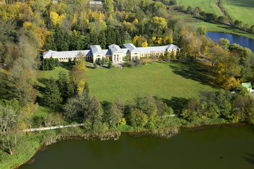 Дворец Рдултовских. Фото: сайт Минприроды