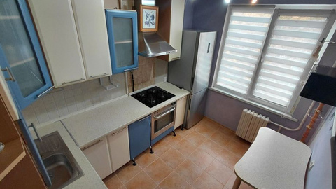 Продается 2-комнатная квартира